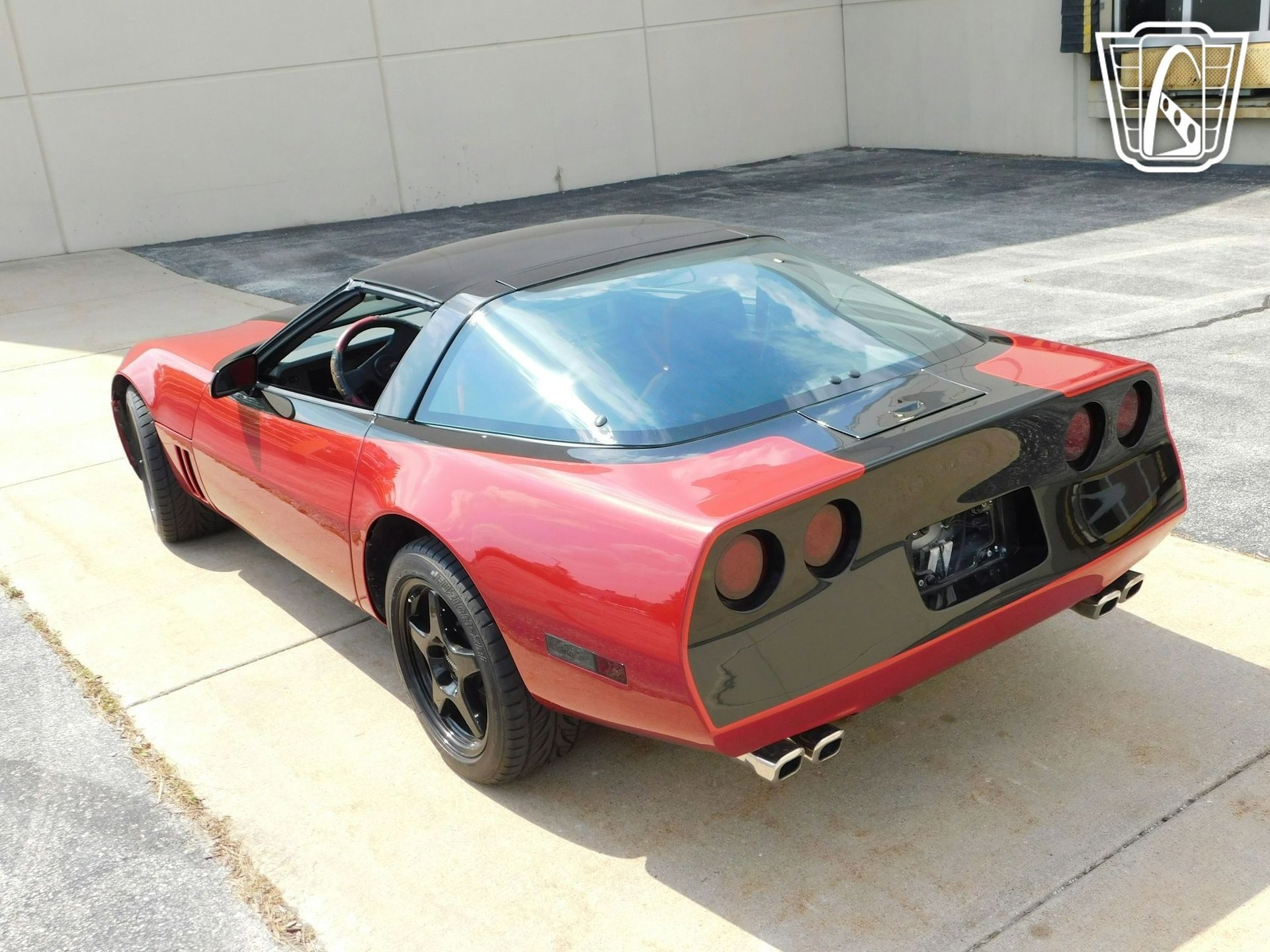 Used 1988 Chevrolet Corvette Coupe image 8