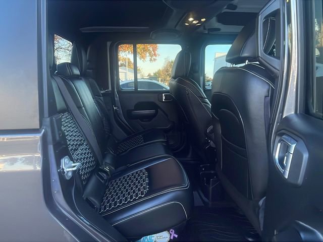Used 2021 Jeep Gladiator Sport image 16