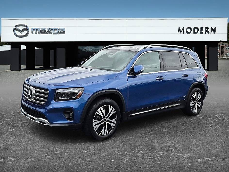 Used 2024 Mercedes-Benz GLB 250 4MATIC image 1