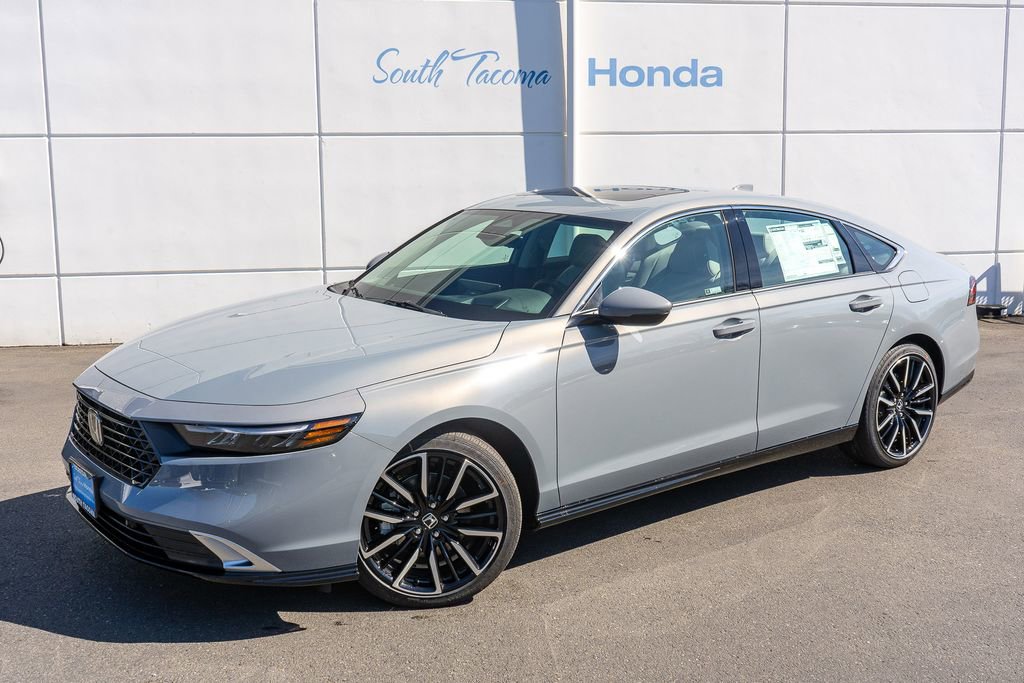 New 2026 Honda Accord Touring image 2