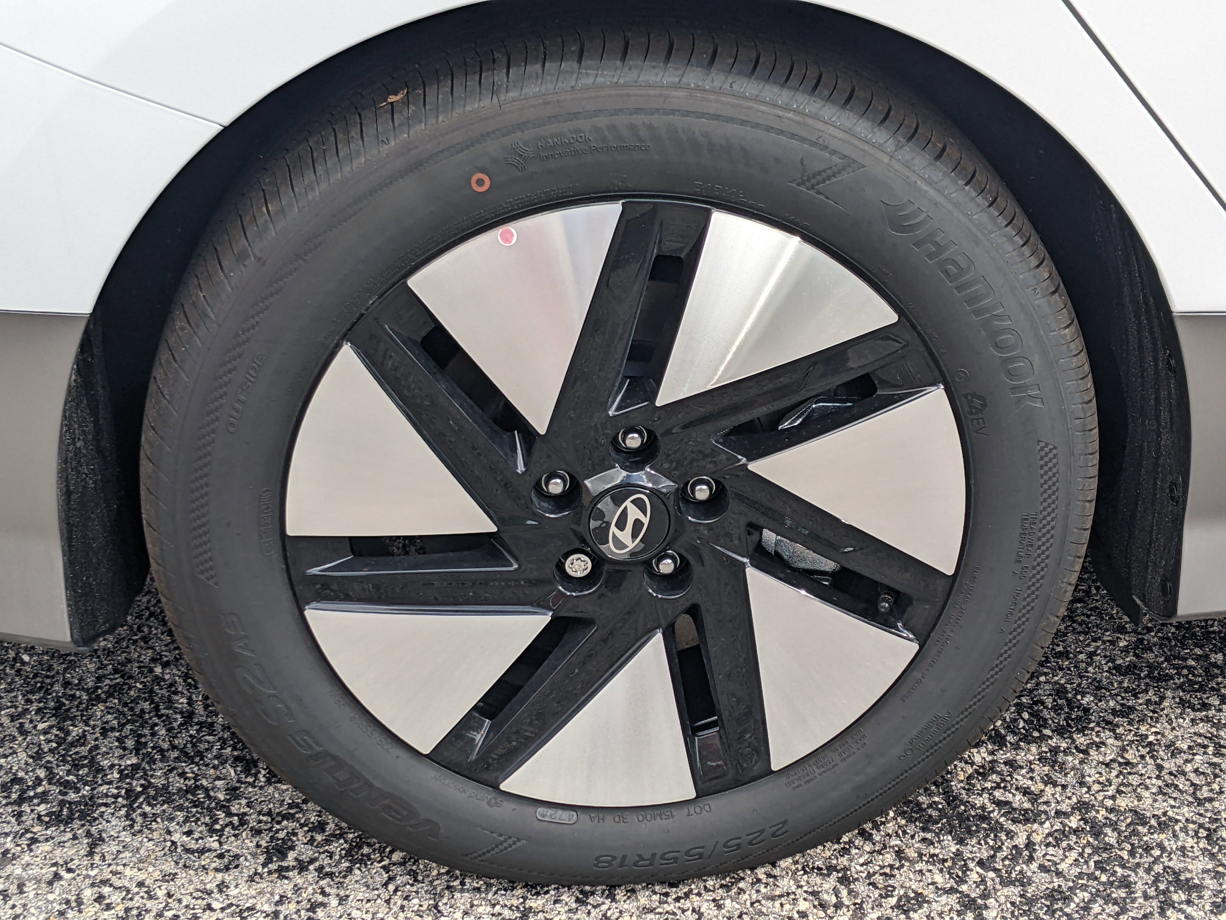 New 2025 Hyundai Ioniq 6 SE image 11