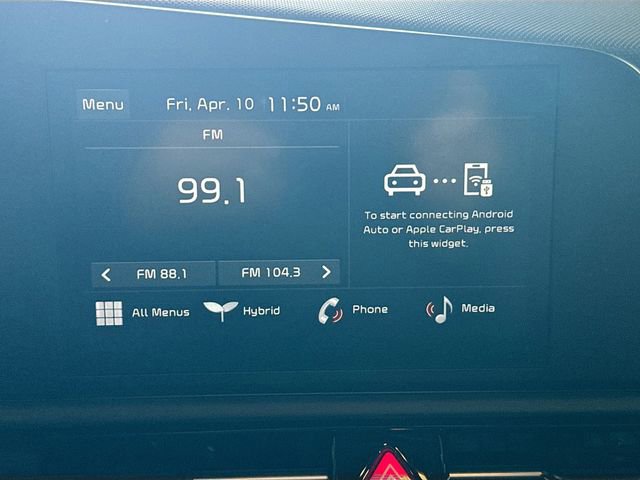 Used 2025 Kia Niro LX image 14