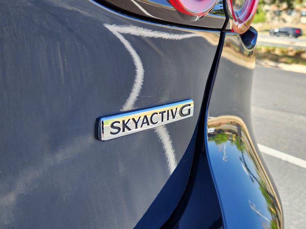 Used 2021 MAZDA MAZDA3 s image 31