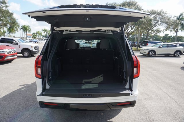 New 2025 Ford Expedition Max Platinum w/ Stealth Performance Package image 17