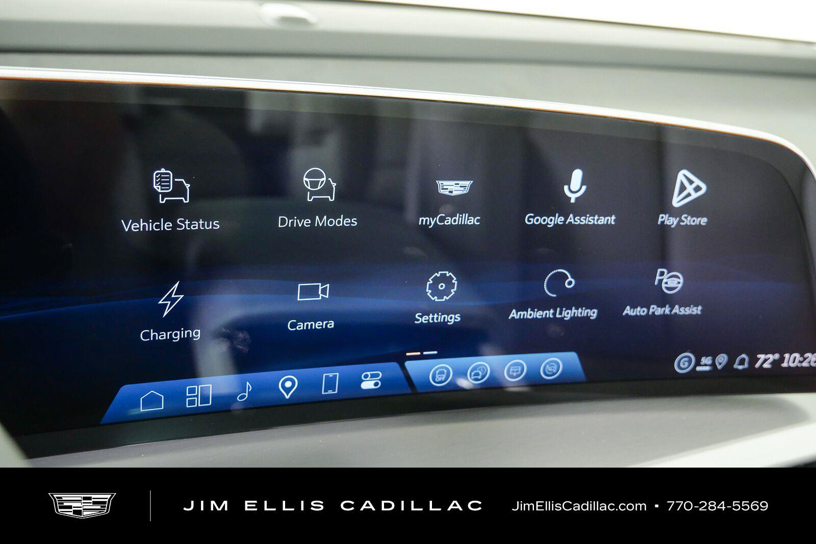 New 2027 Cadillac Vistiq Luxury AWD/4WD image 13