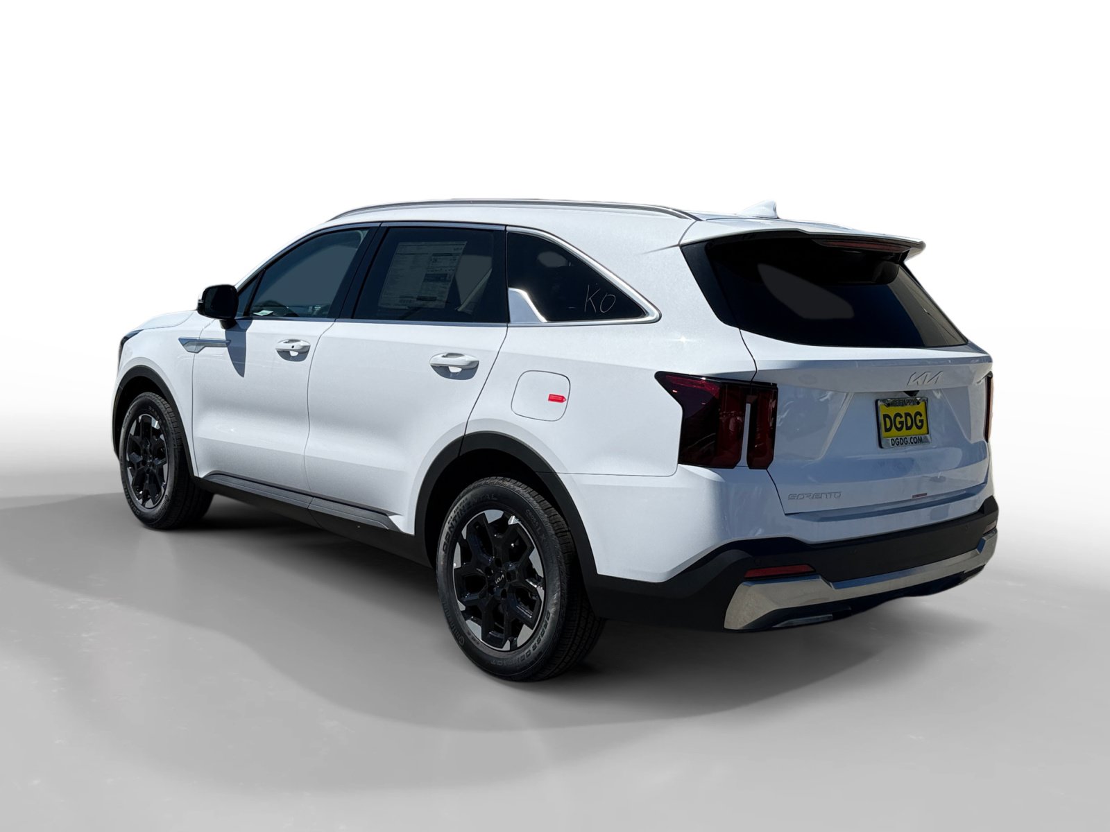 New 2026 Kia Sorento S FWD image 3