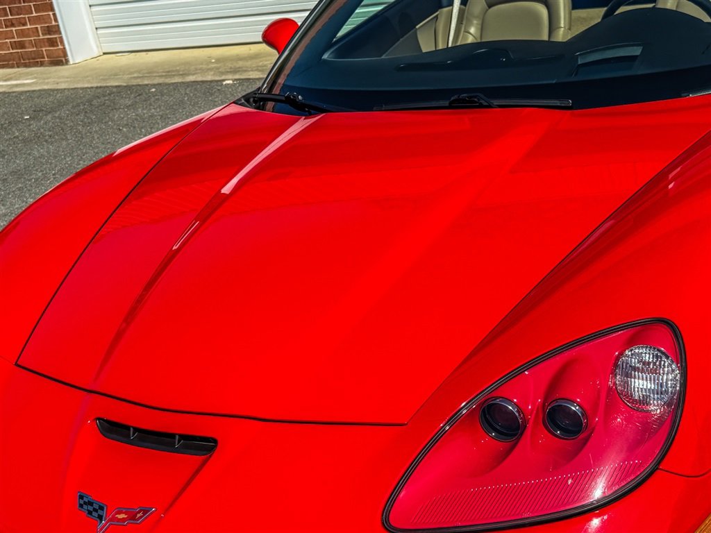 Used 2010 Chevrolet Corvette Grand Sport w/ Preferred Equipment Group image 18