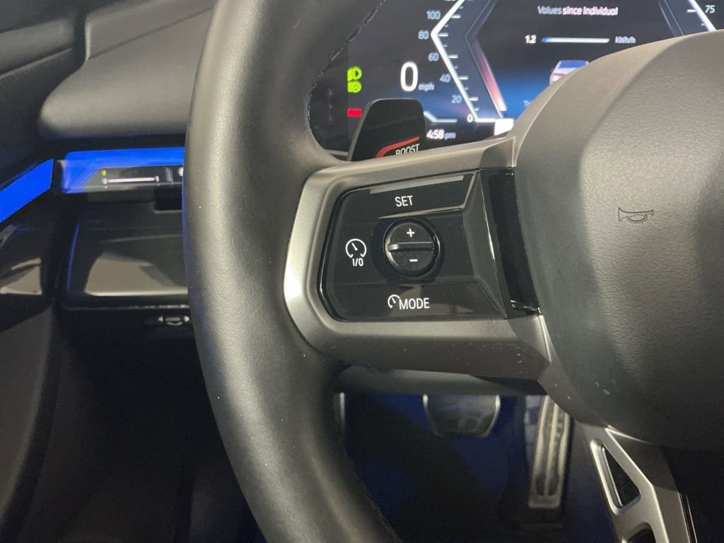 Certified 2025 BMW i5 xDrive40 w/ M Sport Package AWD/4WD image 16