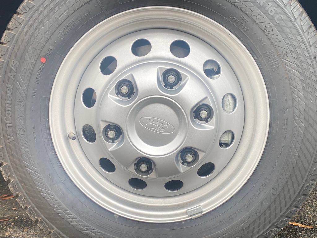 New 2026 Ford Transit 250 148 Medium Roof Extended AWD w/ Load Area Protection Package image 29