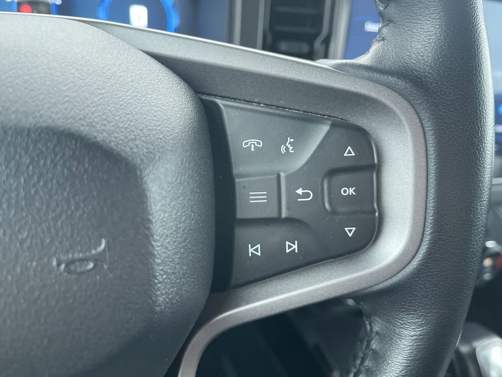 Used 2025 Ford Bronco Big Bend image 12