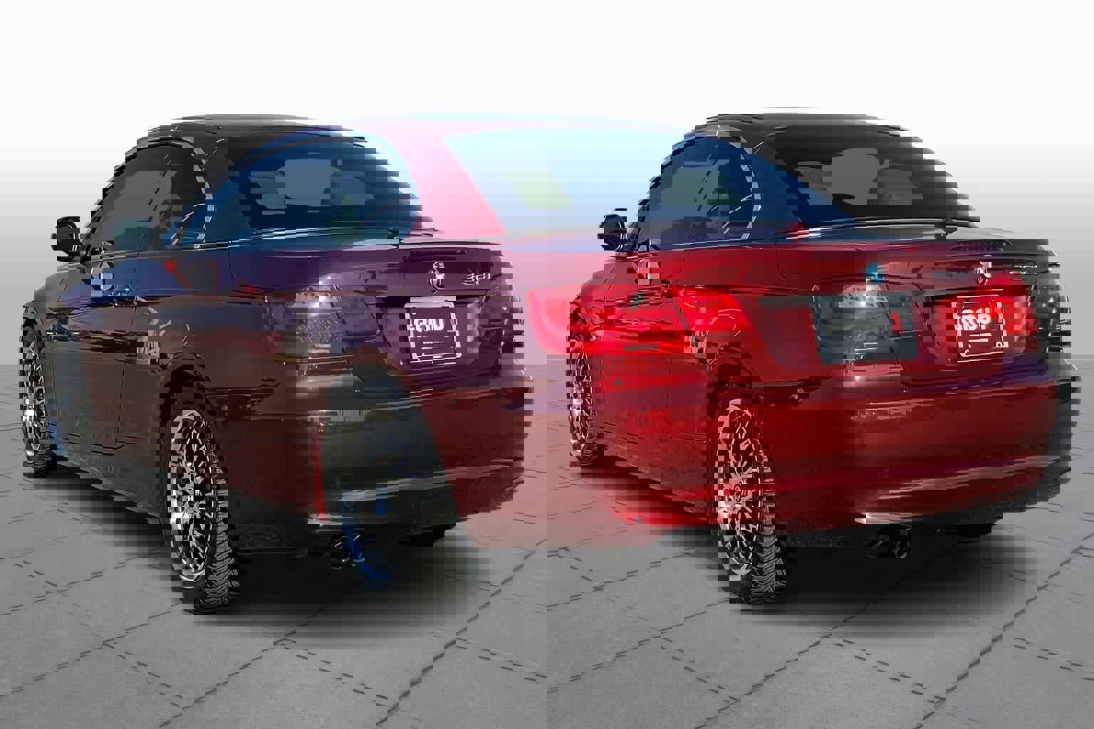 Used 2013 BMW 328i Convertible image 12