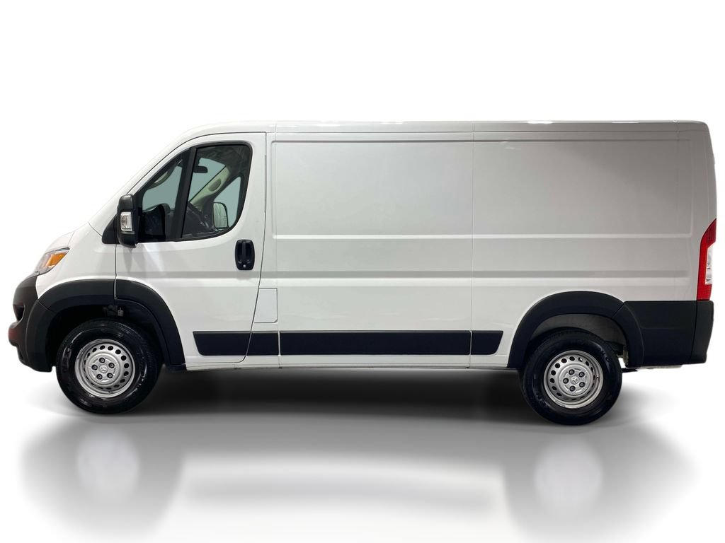 Used 2025 RAM ProMaster 2500 w/ U-Haul Equipment Group FWD image 2