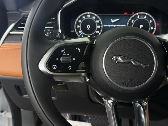 New 2026 Jaguar F-PACE R-Dynamic S AWD/4WD image 40