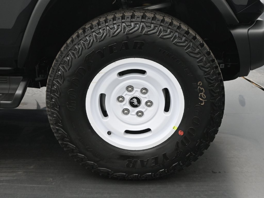 New 2026 Ford Bronco Heritage Edition AWD/4WD image 21