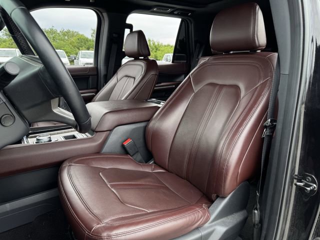 Used 2022 Ford Expedition Limited RWD image 26
