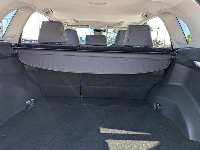 Used 2021 Toyota RAV4 XLE image 6