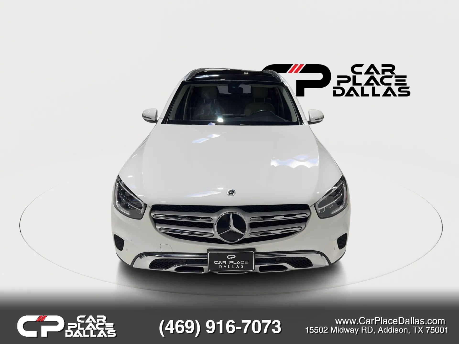 Used 2021 Mercedes-Benz GLC 300 w/ Premium Package image 4