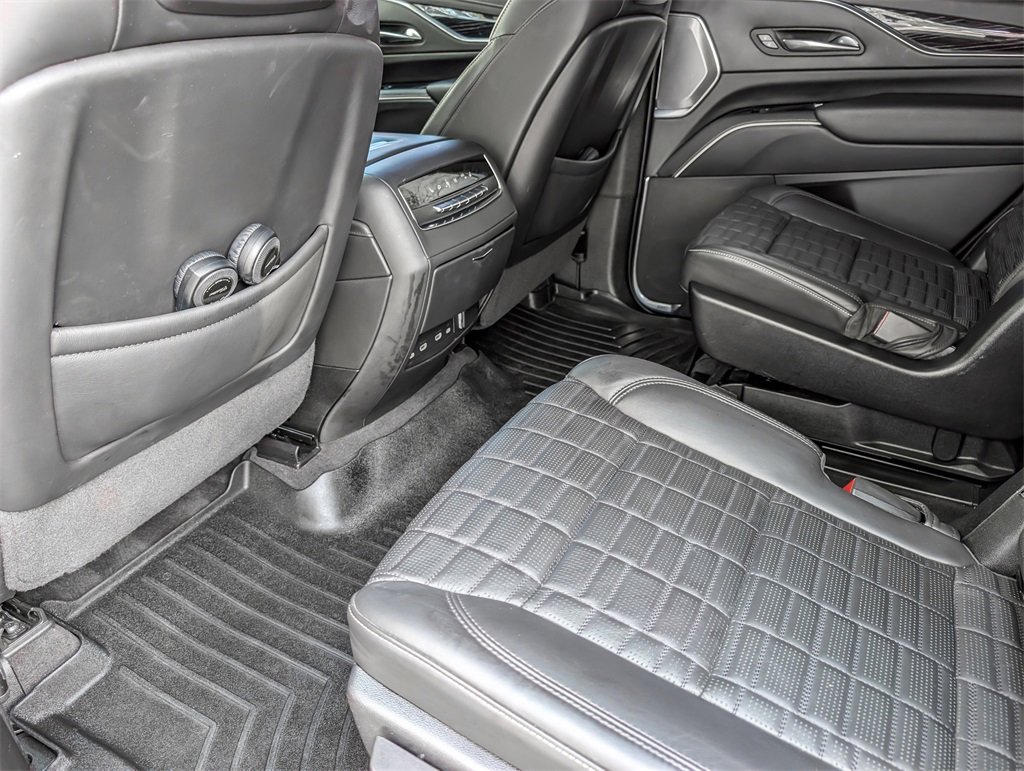 Used 2023 Cadillac Escalade V image 14