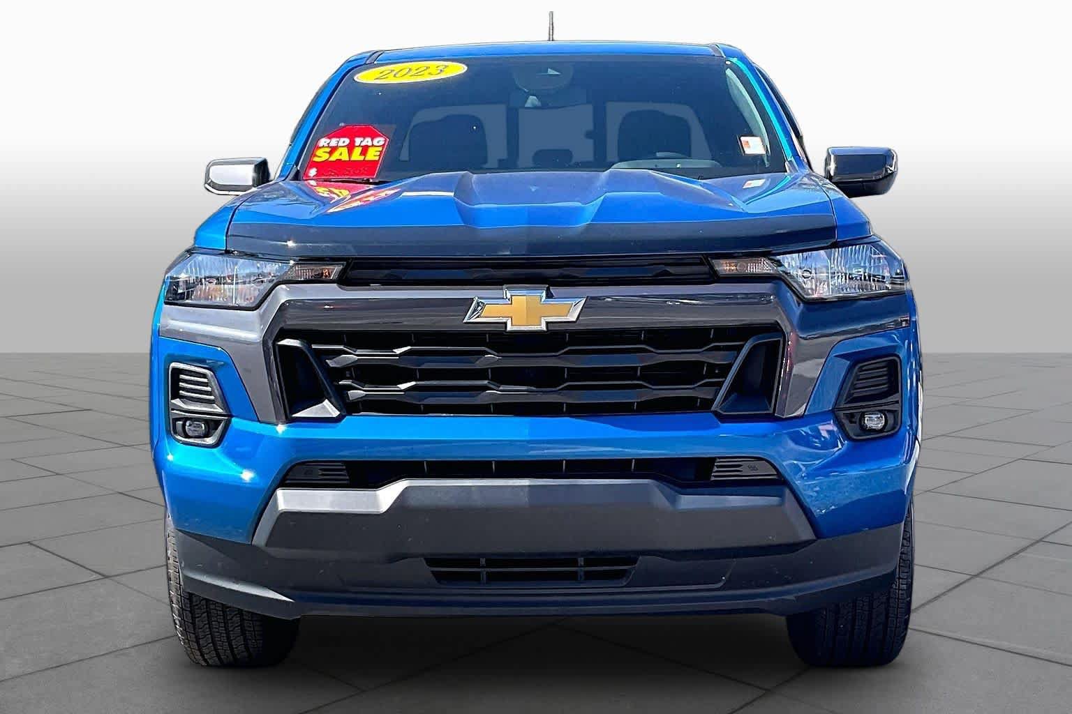 Used 2023 Chevrolet Colorado LT w/ LT Convenience Package RWD image 4