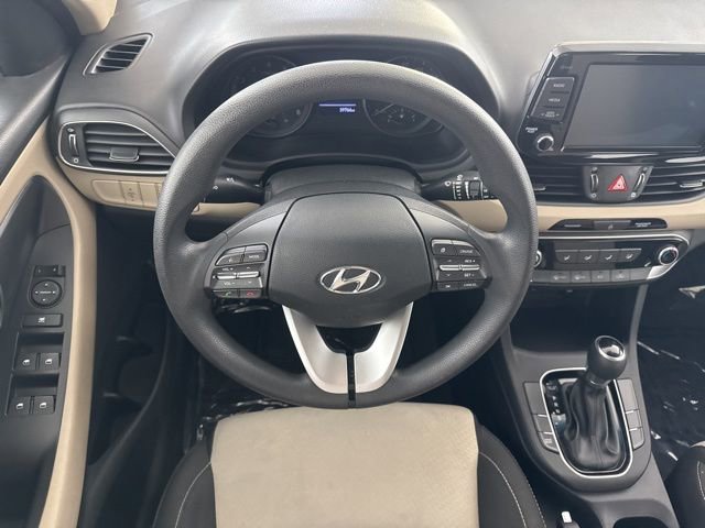 Used 2020 Hyundai Elantra GT image 27