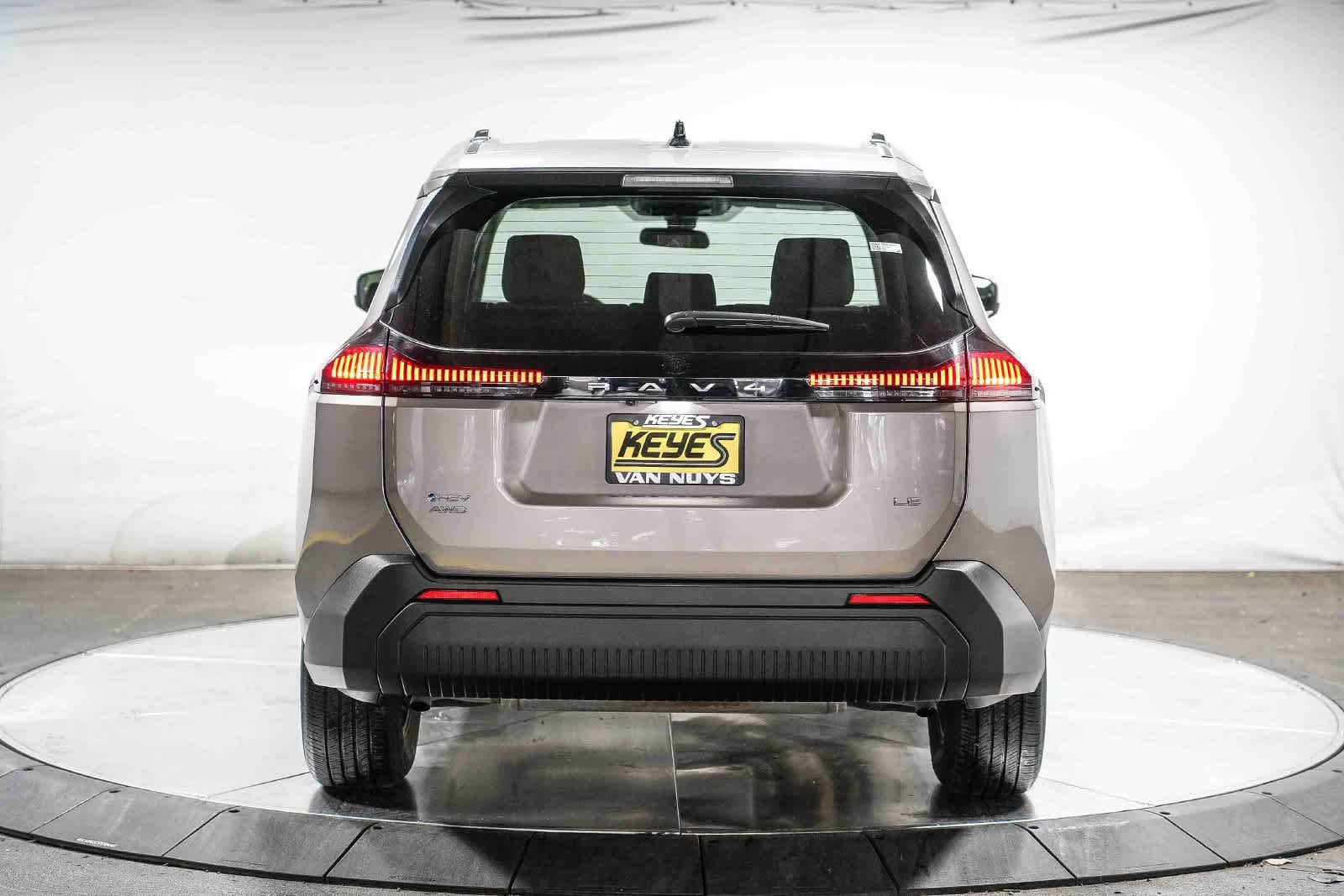 Certified 2026 Toyota RAV4 LE AWD/4WD image 8
