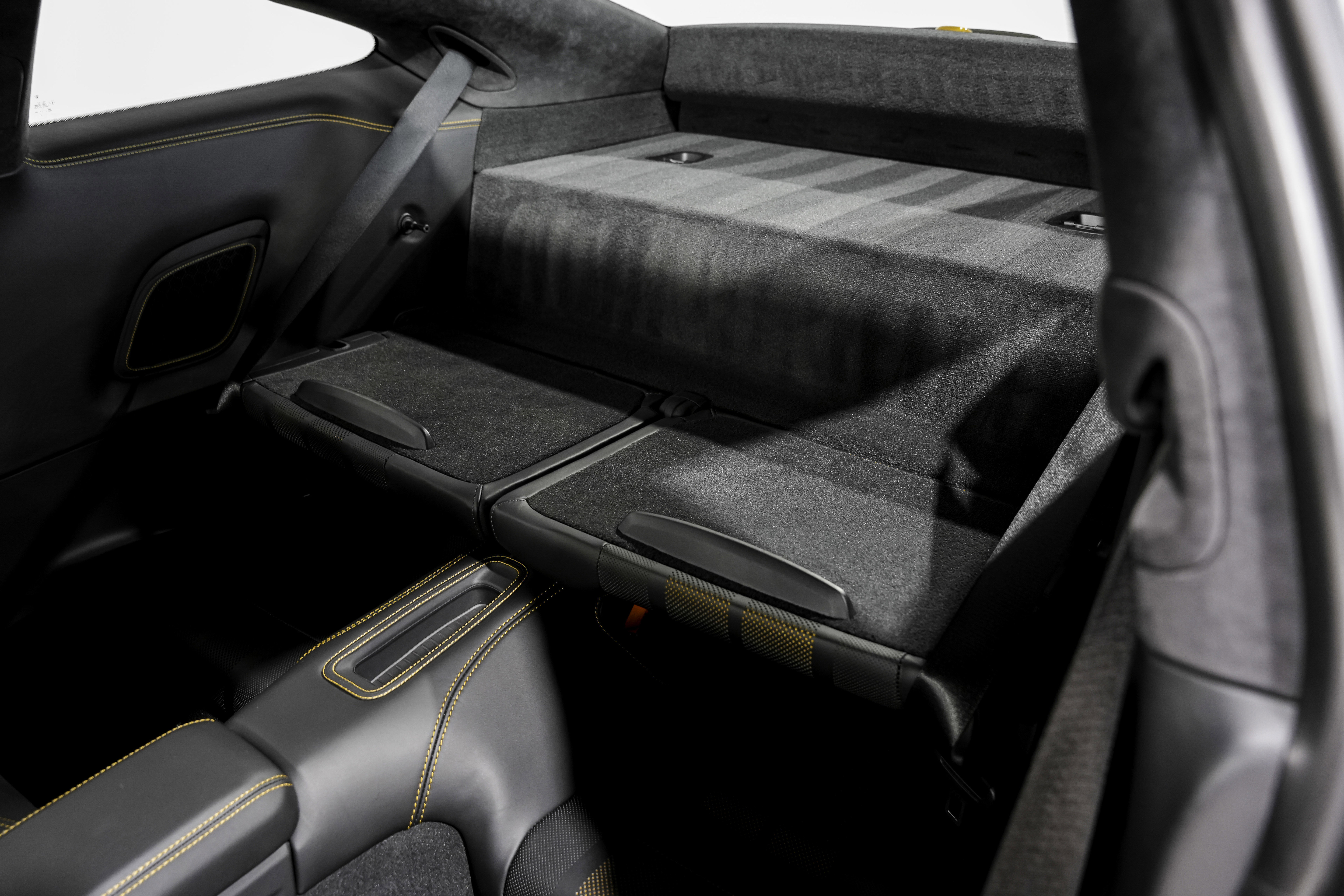 Used 2018 Porsche 911 Turbo S image 28