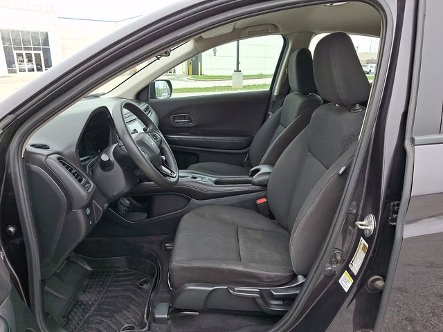 Used 2016 Honda HR-V LX image 14