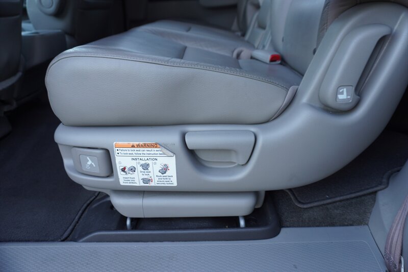 Used 2012 Honda Odyssey EX-L image 26