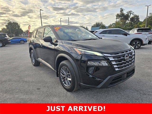 Used 2025 Nissan Rogue S video 1