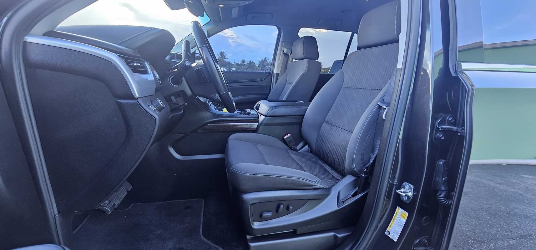 Used 2018 GMC Yukon SLE w/ Convenience Package RWD image 15
