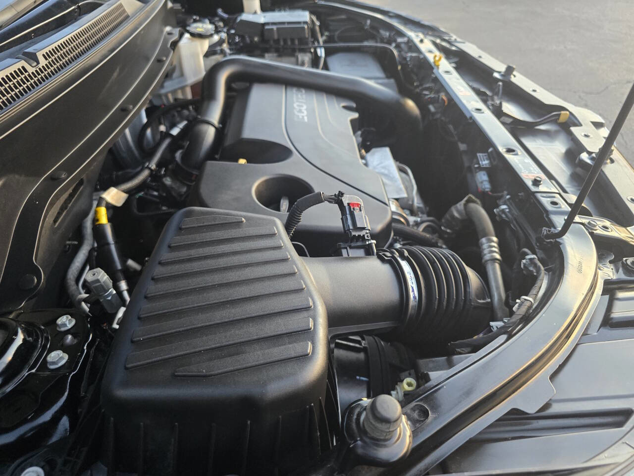 Used 2021 Chevrolet Equinox LT image 42