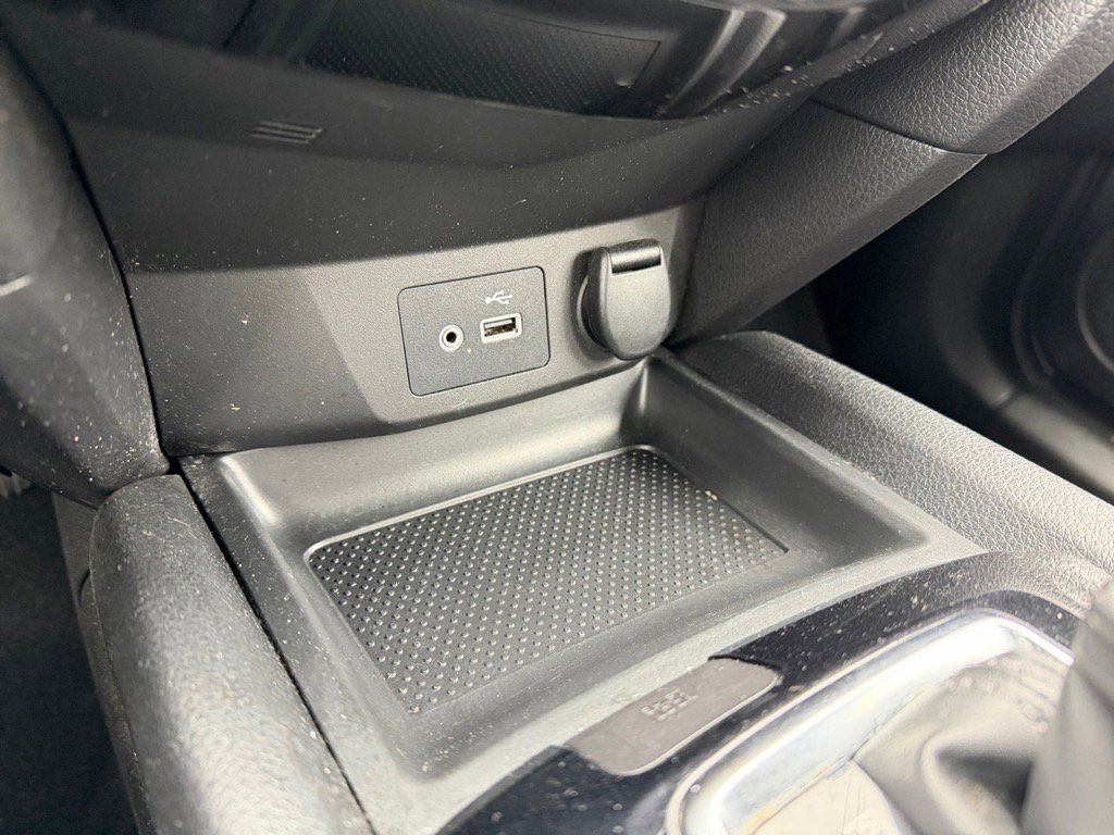 Used 2019 Nissan Rogue Sport S image 23