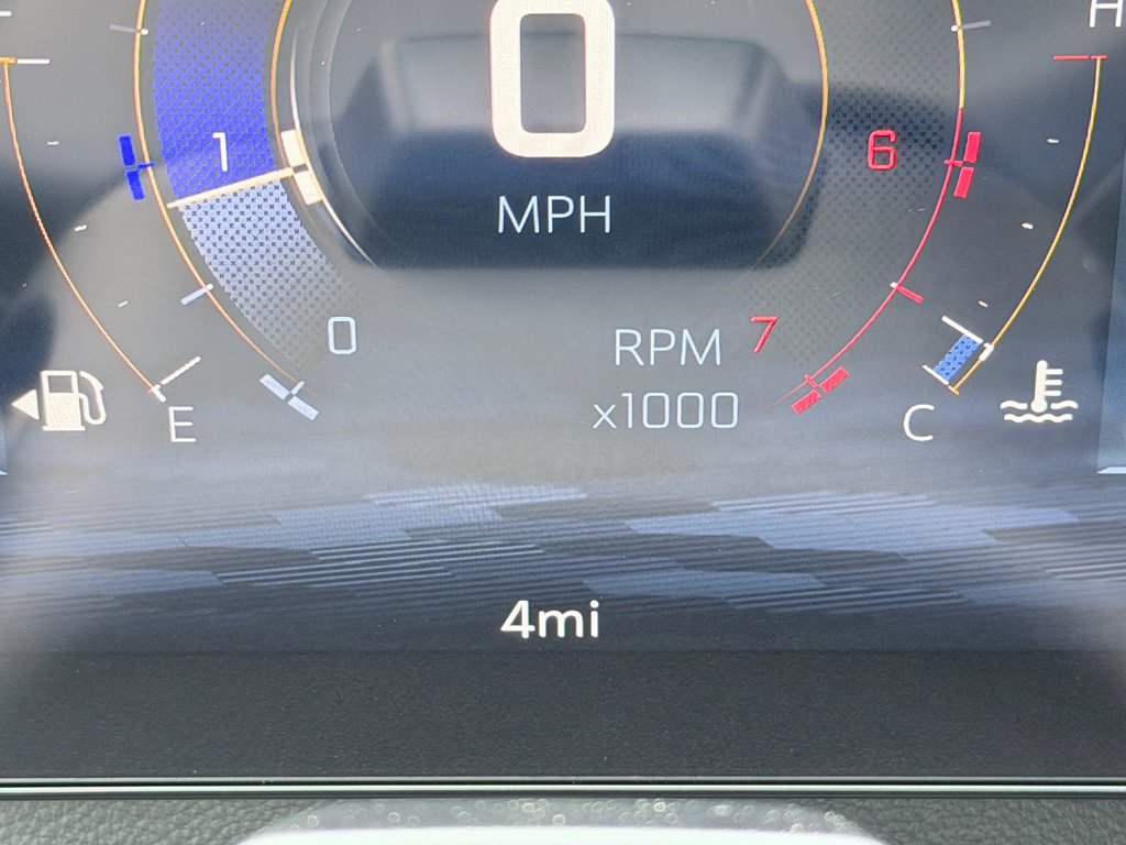 New 2026 Chevrolet Traverse RS image 13