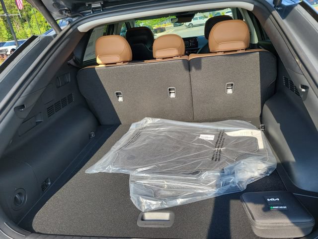 New 2026 Kia EV6 Wind RWD image 15