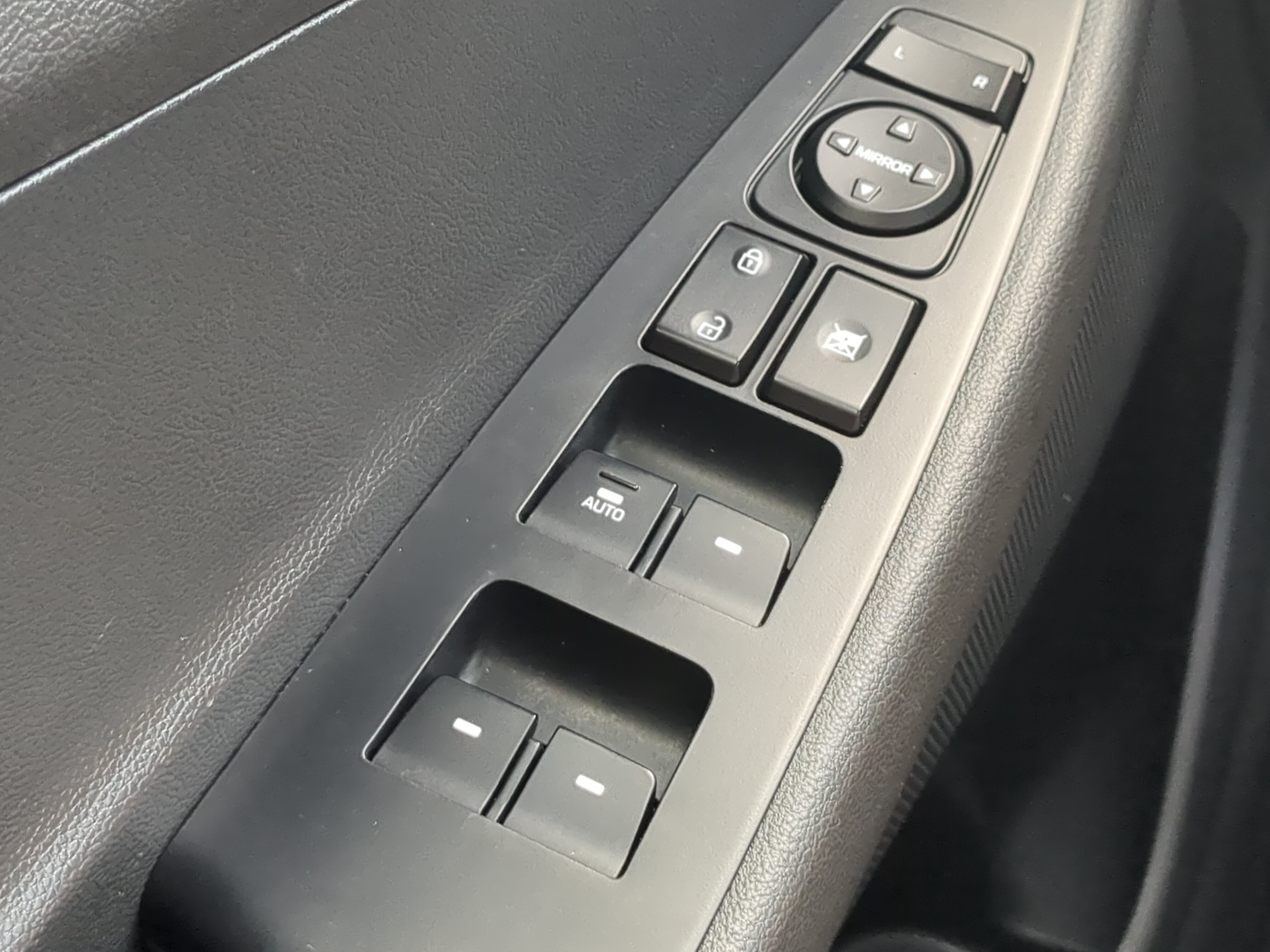 Used 2019 Hyundai Tucson Value FWD image 21