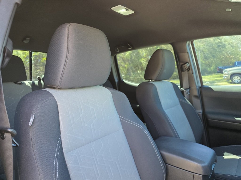 Used 2021 Toyota Tacoma TRD Off-Road w/ Technology Package image 15