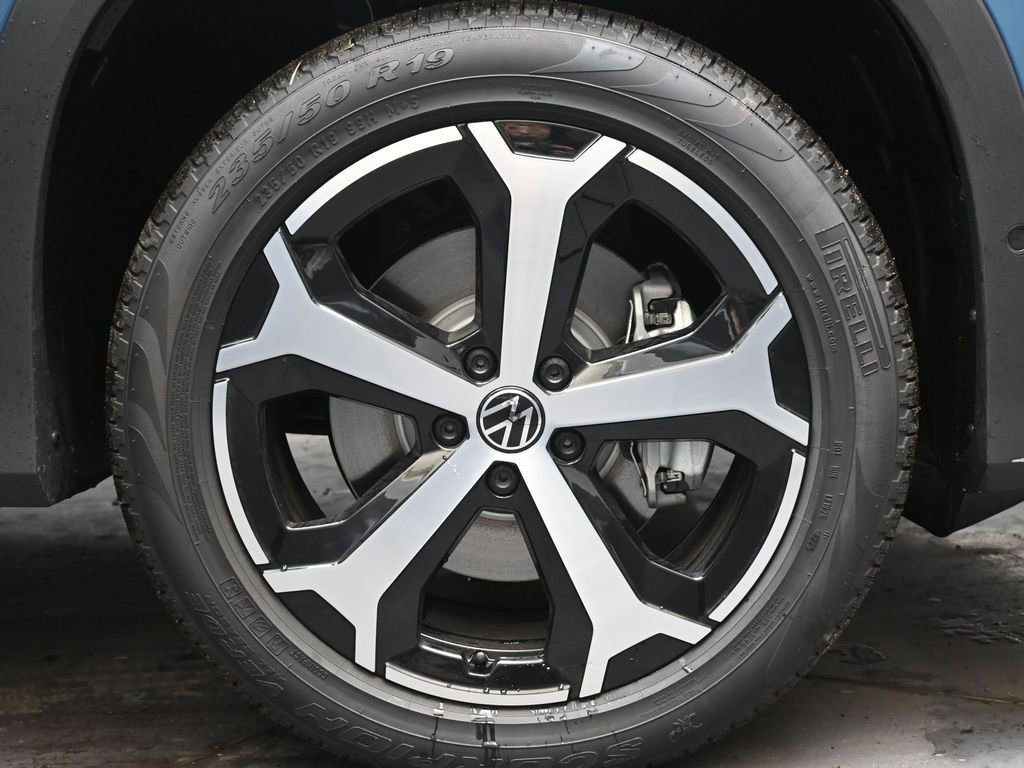 New 2026 Volkswagen Tiguan SE image 10