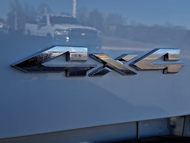Used 2024 RAM 2500 Tradesman w/ Chrome Appearance Group image 29