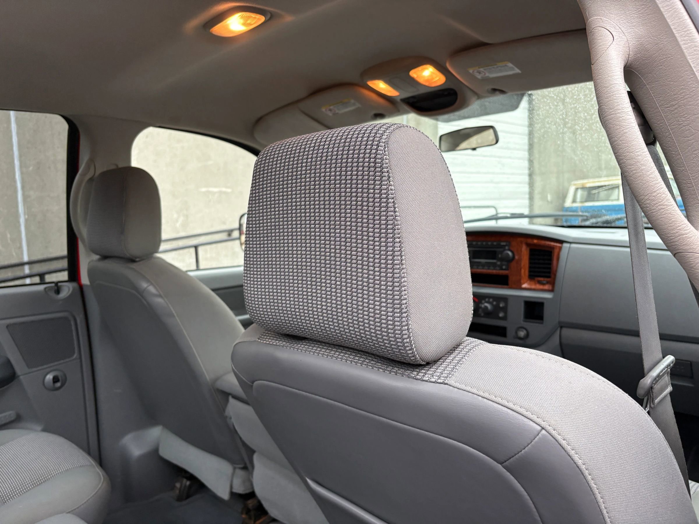 Used 2006 Dodge Ram 3500 Truck SLT image 29