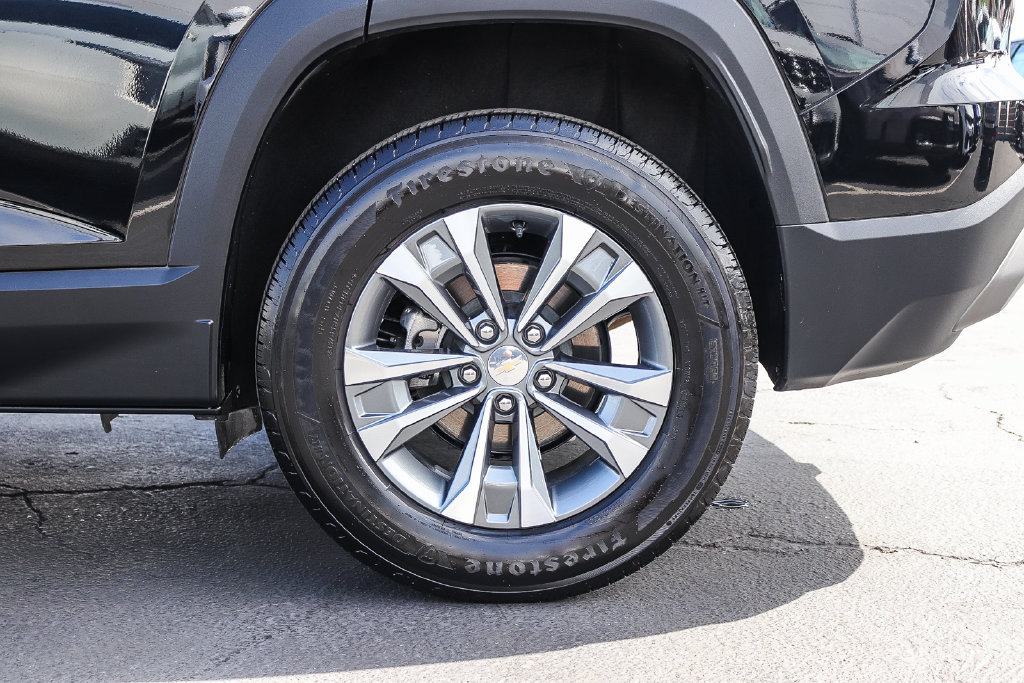 Used 2026 Chevrolet Equinox LT FWD image 11