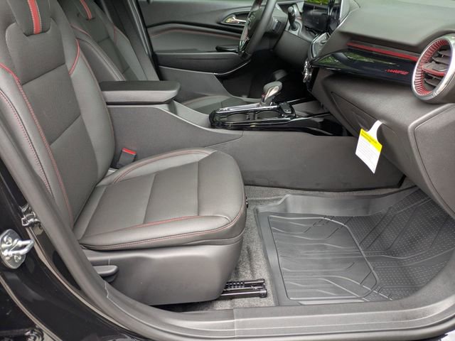New 2026 Chevrolet Trax RS w/ Sunroof Package FWD image 35
