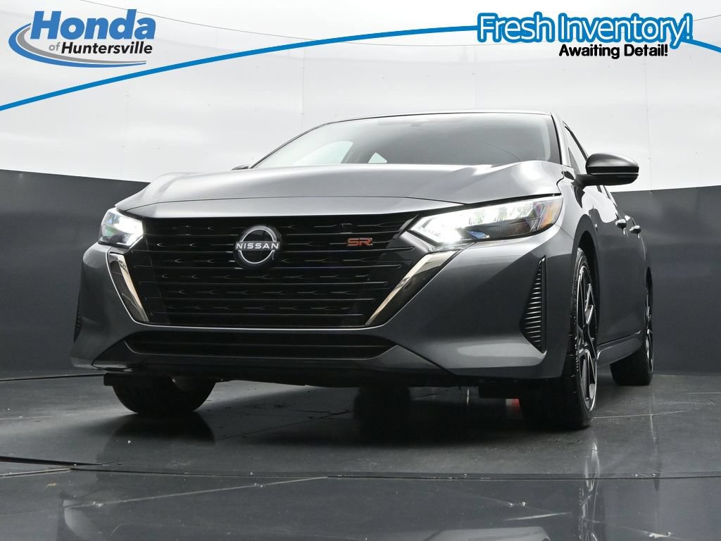 Used 2025 Nissan Sentra SR FWD image 40