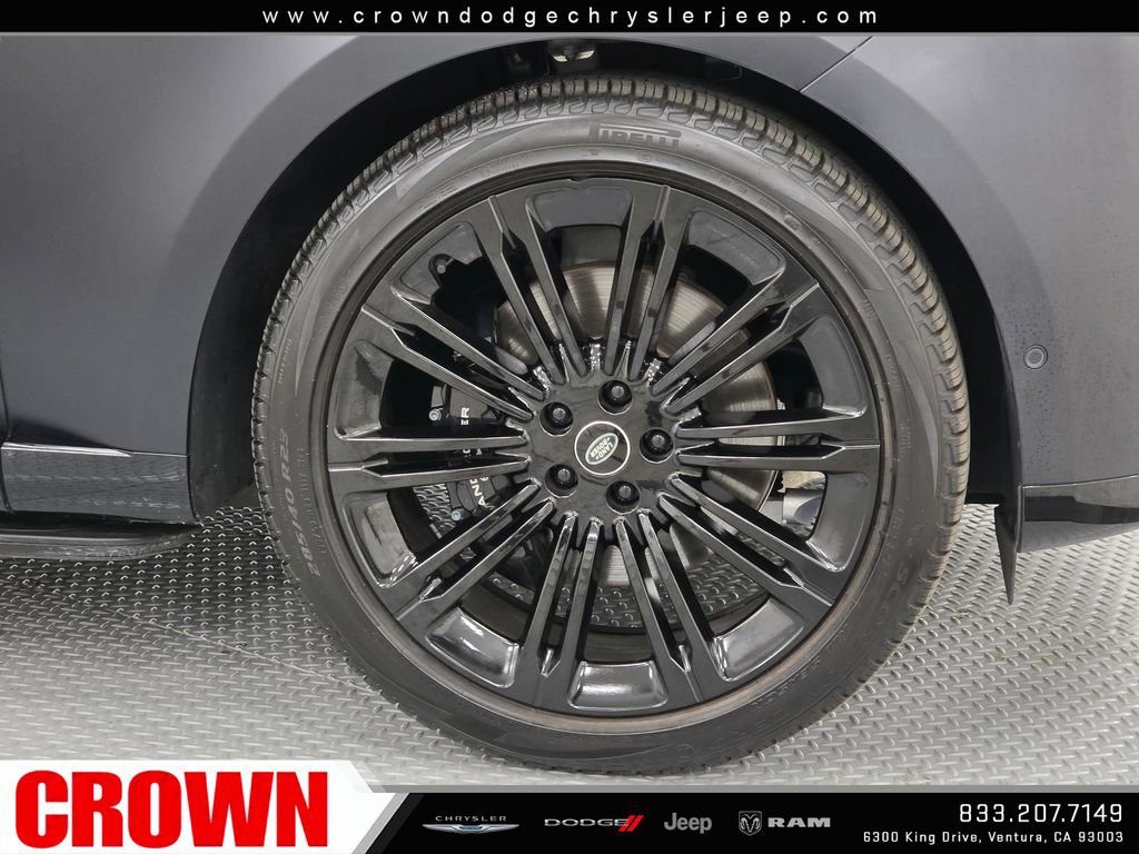 Used 2023 Land Rover Range Rover Long Wheelbase SE AWD/4WD image 9