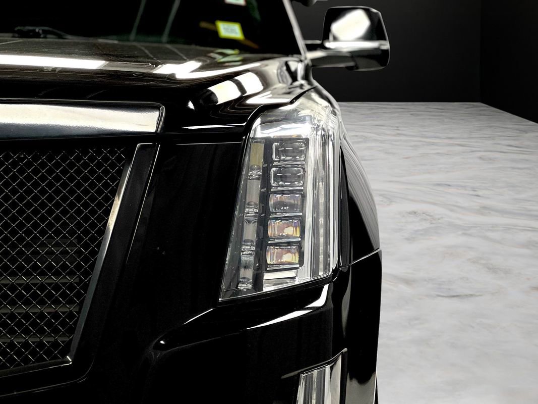 Used 2015 Cadillac Escalade ESV Platinum image 9