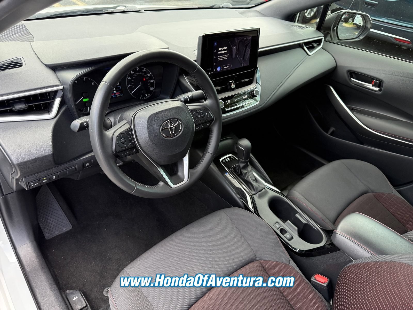 Used 2023 Toyota Corolla SE FWD image 23