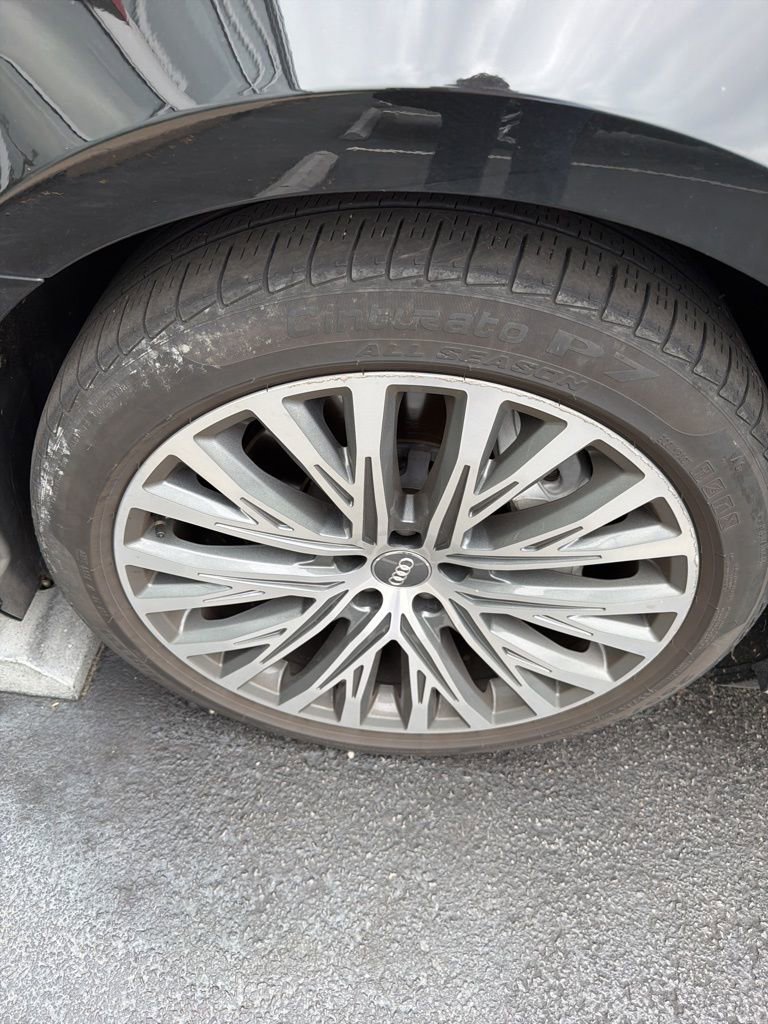 Used 2019 Audi A8 L 3.0T w/ Executive Package AWD/4WD image 9