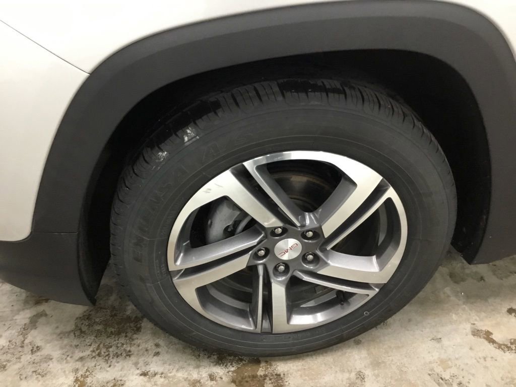 Used 2019 GMC Terrain SLT w/ Preferred Package image 4