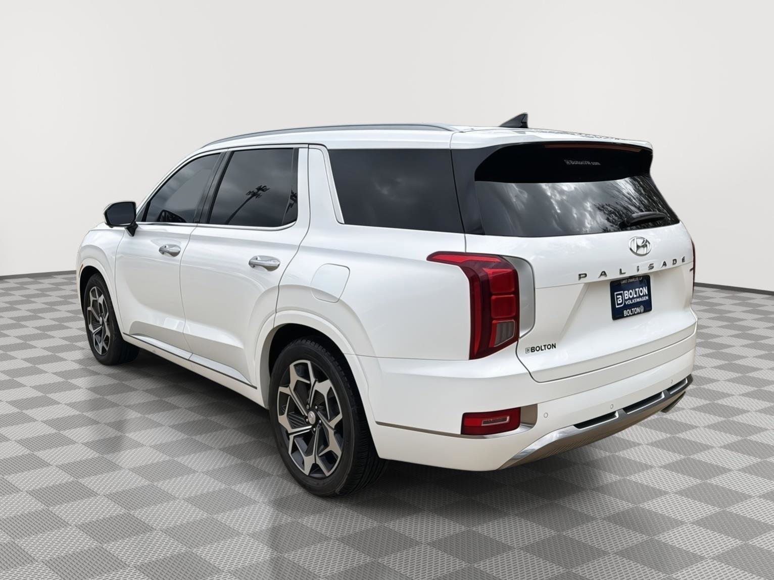 Used 2022 Hyundai Palisade Calligraphy w/ Cargo Package image 3