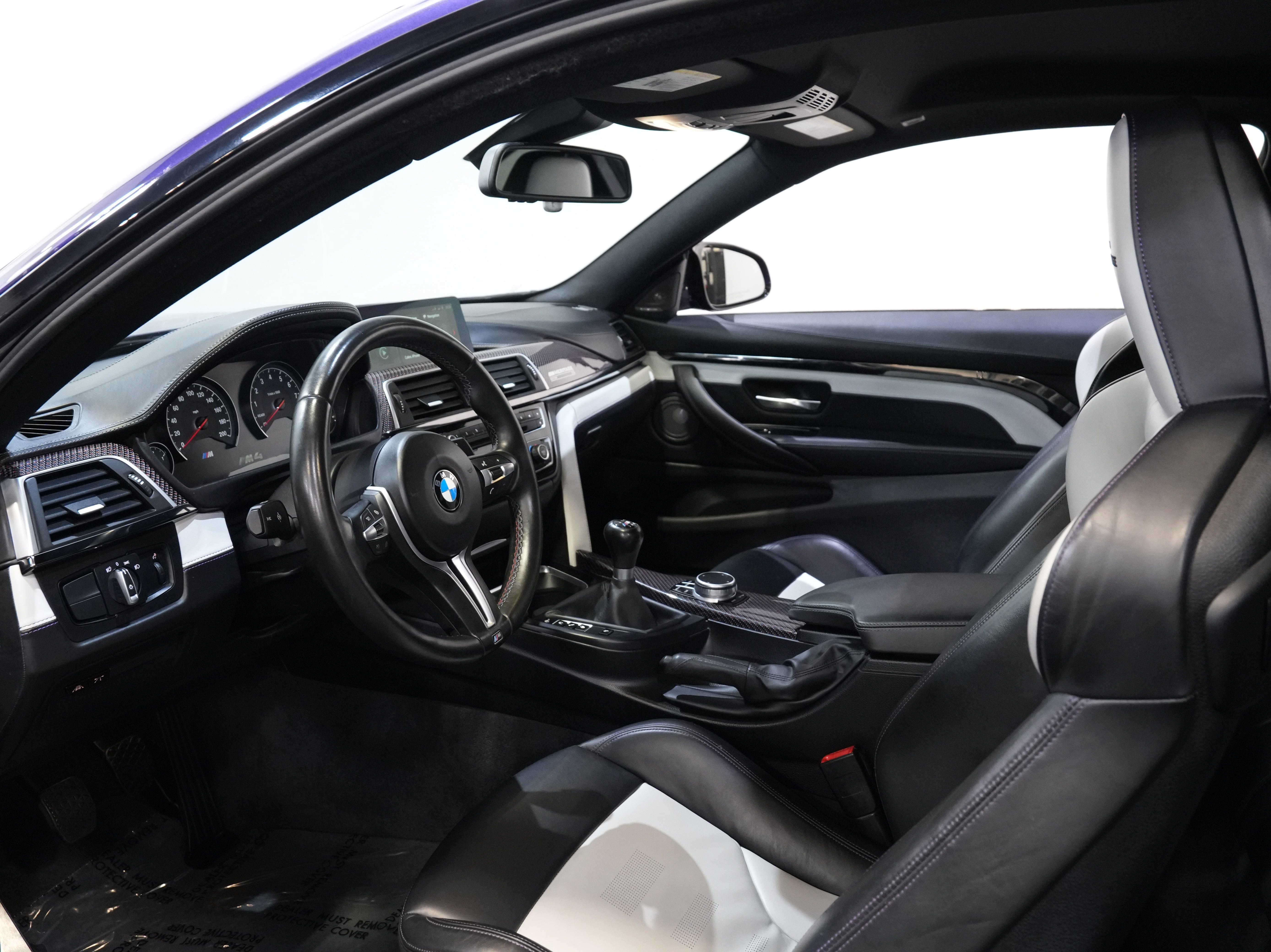 Used 2020 BMW M4 Coupe w/ Competition Package image 31