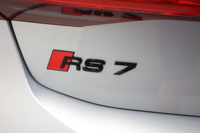 Used 2025 Audi RS 7 Performance AWD/4WD image 69